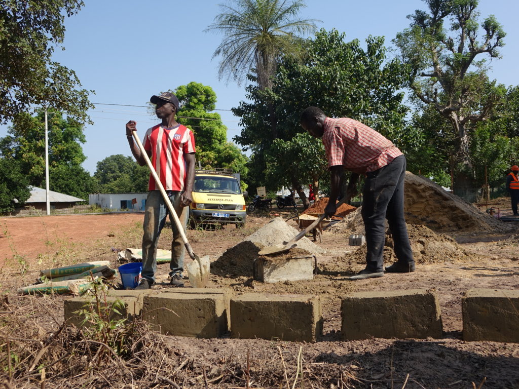 project water africa kenewal senegal charity